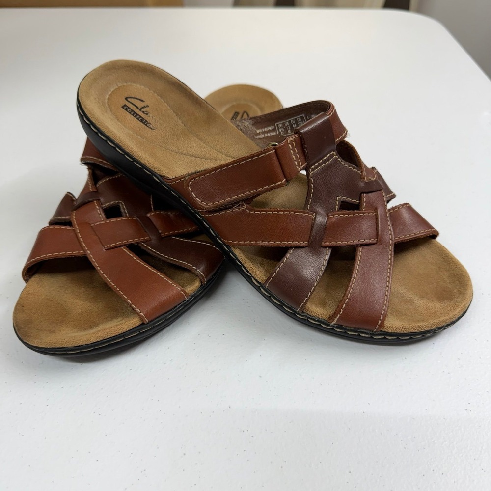 Clarks Collection Brown Leather Strappy Slide Sandals hook and loop summer 9.5